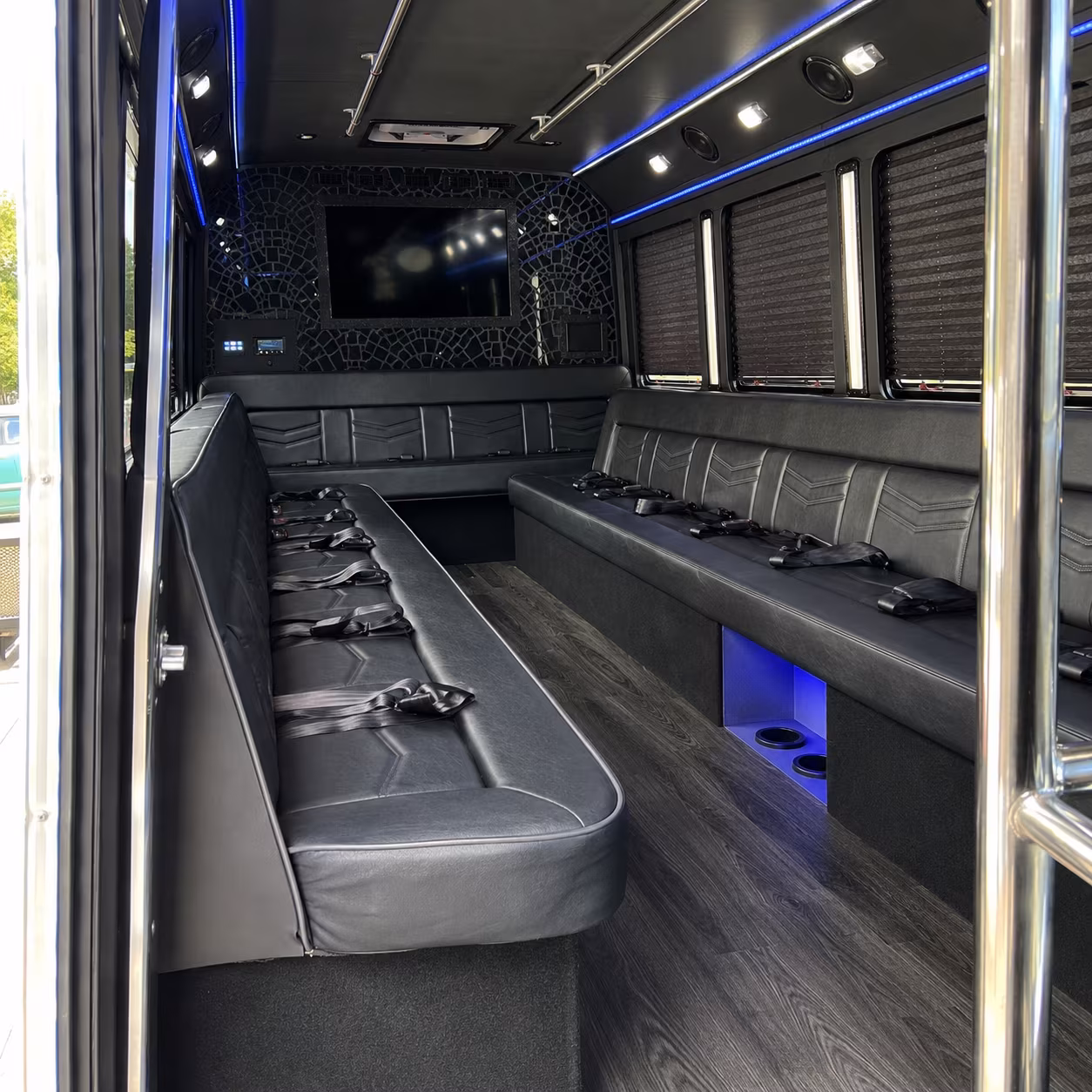 bachelor and bachelorette party bus rentals in spokane