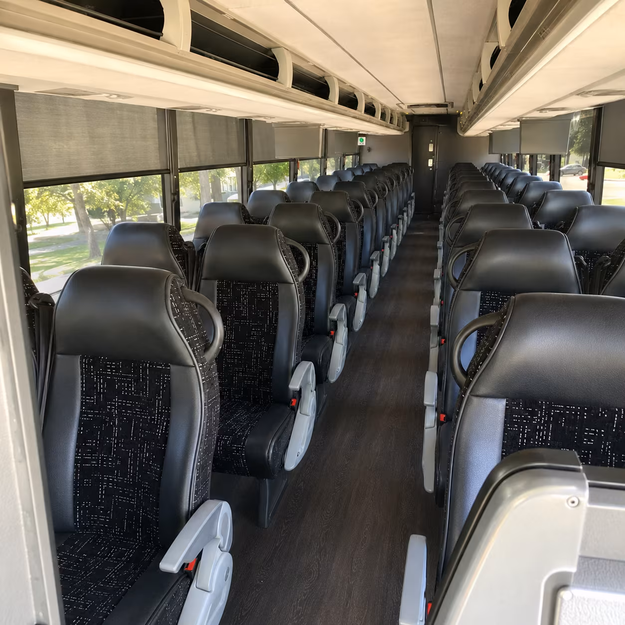 reserve transportation for your next prom 3