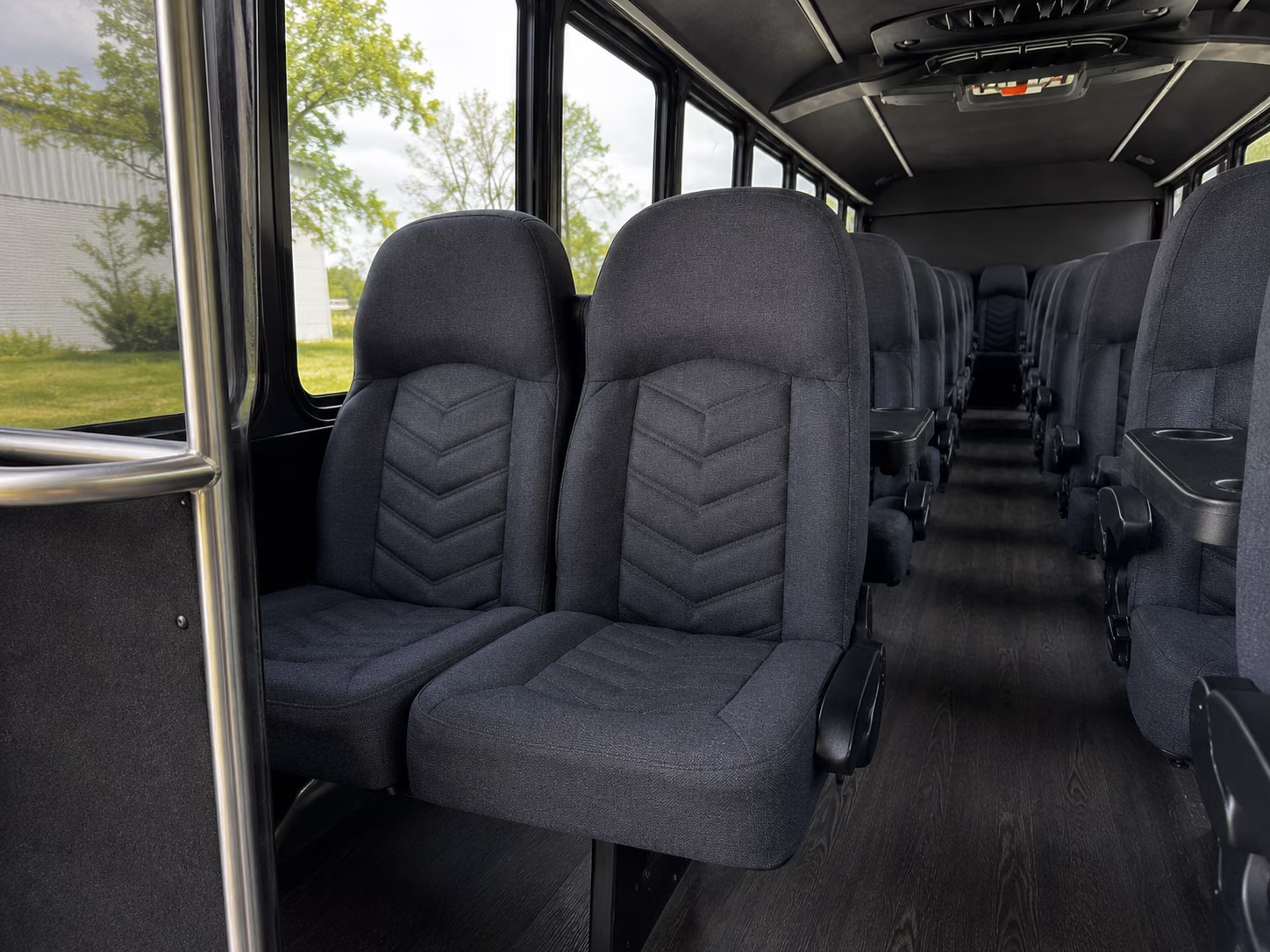 reserve transportation for your next prom 4