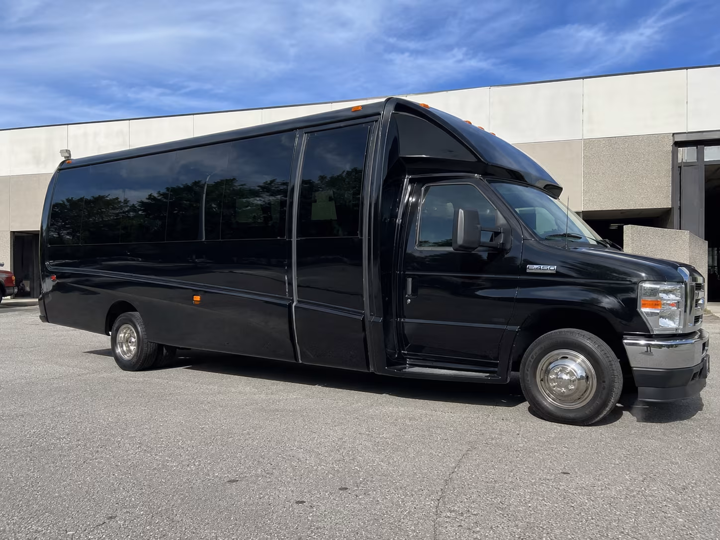 why rent using spokaneminibuscompany com 2